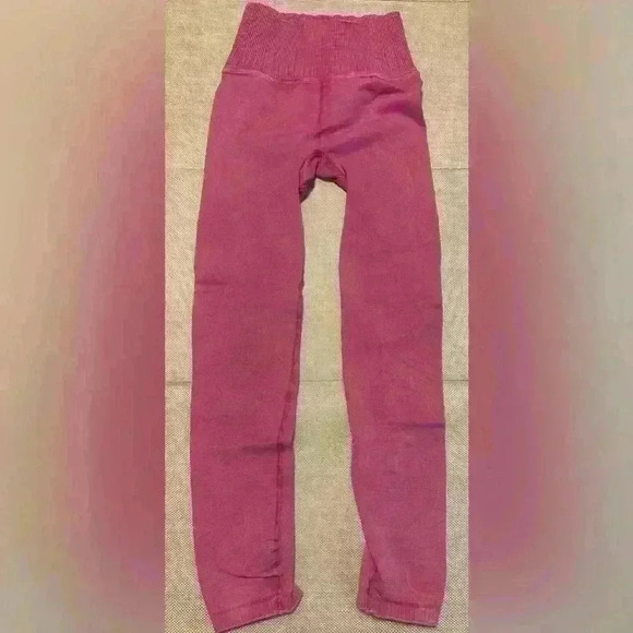 Free People Movement High-Rise 7/8 Length Good Karma Leggings NWOT MSRP $78 - Picture 1 of 4